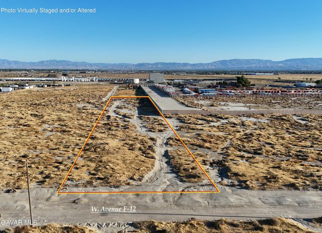 W Ave F-12, Lancaster, CA 93535