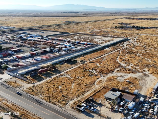 W Ave F-12, Lancaster, CA 93535