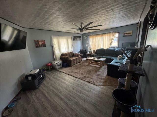 301 S 3rd Street, Pioneer, OH 43554