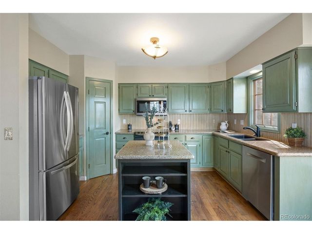 10 Roder Gate Ln, Castle Pines, CO 80108