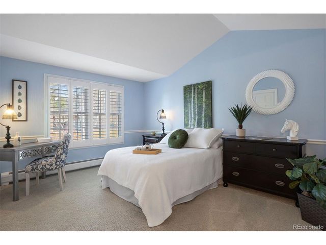 10 Roder Gate Ln, Castle Pines, CO 80108