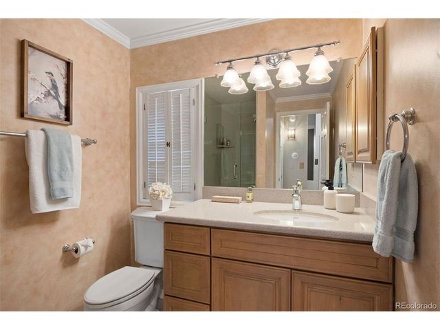 10 Roder Gate Ln, Castle Pines, CO 80108