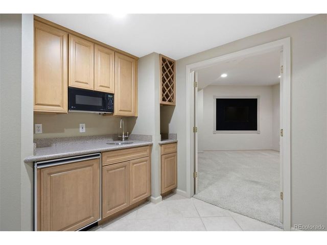 10 Roder Gate Ln, Castle Pines, CO 80108