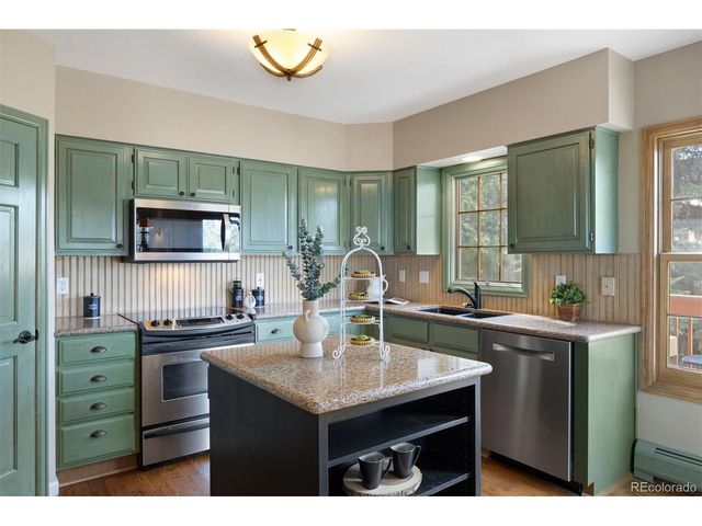 10 Roder Gate Ln, Castle Pines, CO 80108