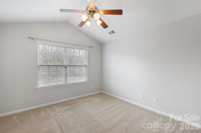 3204 Kemptown Square, Waxhaw, NC 28173