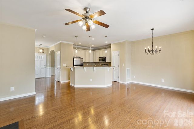 3204 Kemptown Square, Waxhaw, NC 28173