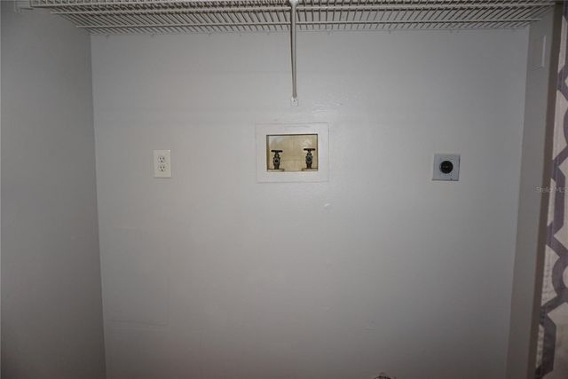 12900 VONN ROAD B201, Largo, FL 33774