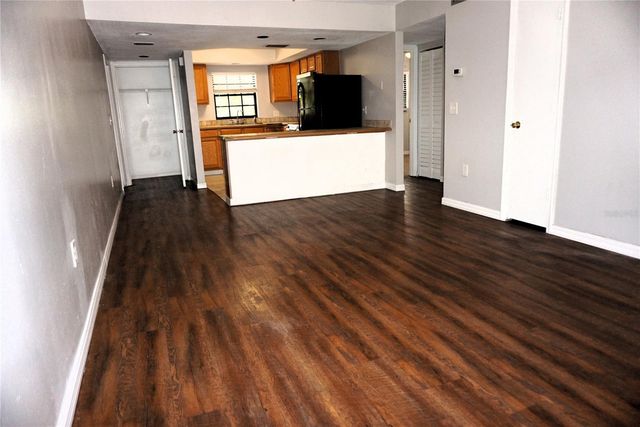 12900 VONN ROAD B201, Largo, FL 33774