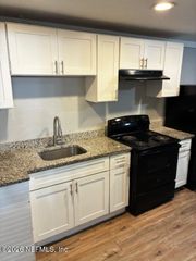 2146 INWOOD Terrace 7-0, Jacksonville, FL 32207