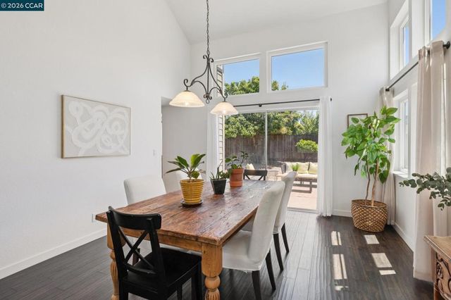 2724 De La Briandais Ct, Pinole, CA 94564