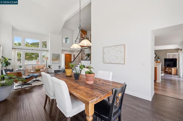 2724 De La Briandais Ct, Pinole, CA 94564