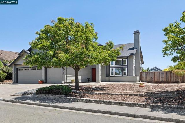 2724 De La Briandais Ct, Pinole, CA 94564