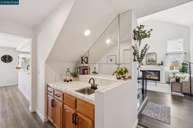2724 De La Briandais Ct, Pinole, CA 94564