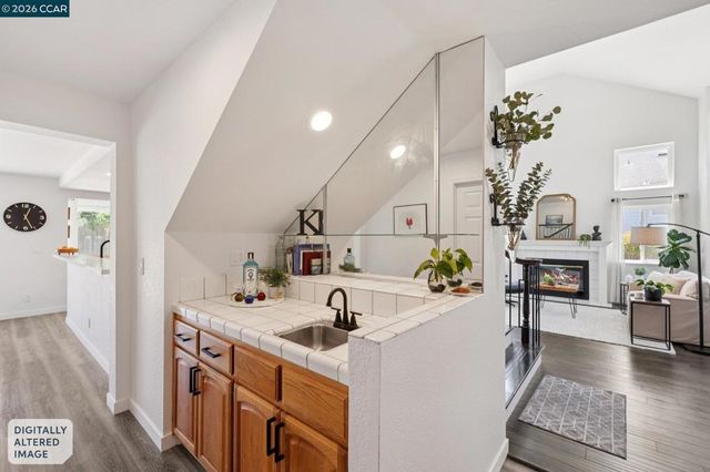 2724 De La Briandais Ct, Pinole, CA 94564