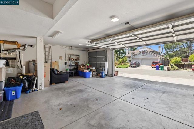 2724 De La Briandais Ct, Pinole, CA 94564