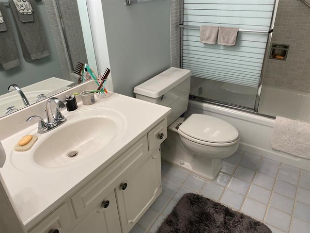 1800 SE Saint Lucie Boulevard 5-203, Stuart, FL 34996