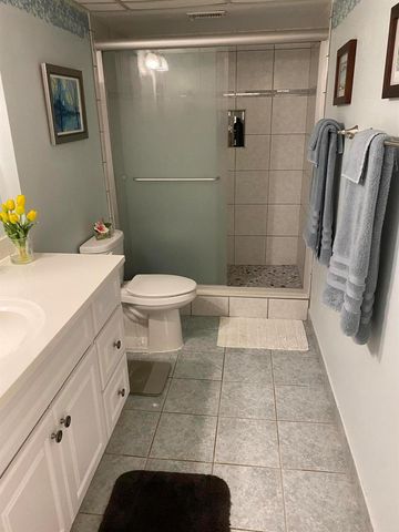 1800 SE Saint Lucie Boulevard 5-203, Stuart, FL 34996