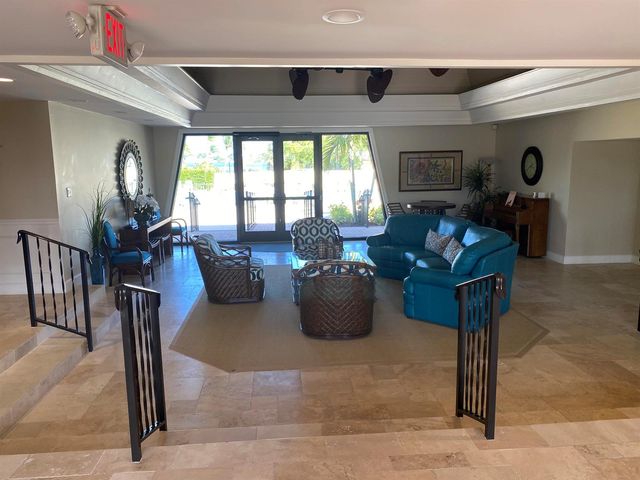 1800 SE Saint Lucie Boulevard 5-203, Stuart, FL 34996
