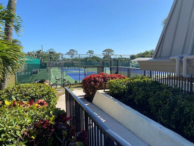 1800 SE Saint Lucie Boulevard 5-203, Stuart, FL 34996