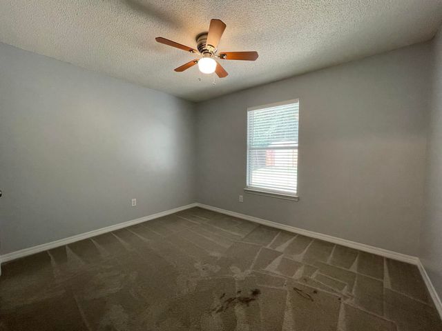 212 Lustan Drive, Crestview, FL 32536