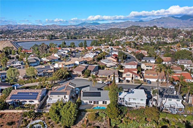 26602 Lira Circle, Mission Viejo, CA 92691