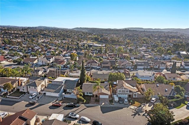 26602 Lira Circle, Mission Viejo, CA 92691