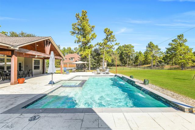 32711 Tall Oaks Way, Magnolia, TX 77354