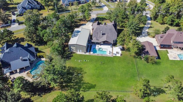 32711 Tall Oaks Way, Magnolia, TX 77354