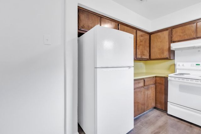 993 Blair St, Hood, CA 95639