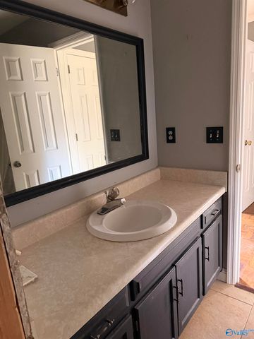 2009 Greenwood Place SW, Huntsville, AL 35802