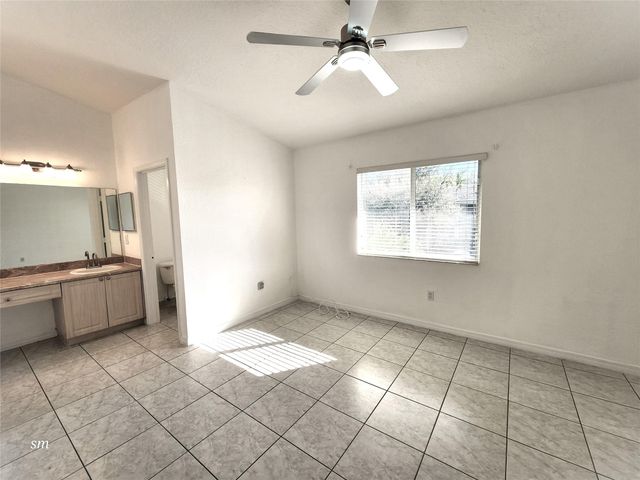 119 Hidden Court Road, Hollywood, FL 33023