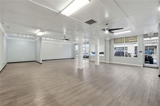 4408 W Walnut Street Suite 1&2, Rogers, AR 72756