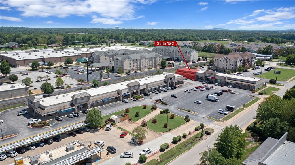 4408 W Walnut Street Suite 1&2, Rogers, AR 72756