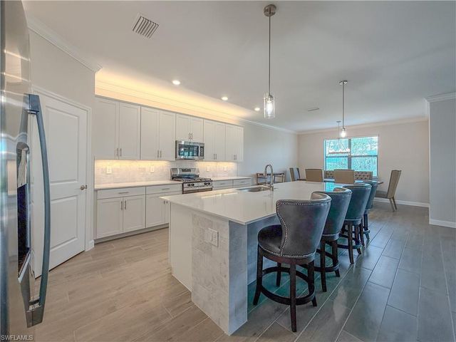 21085 Verawood LOOP, Estero, FL 33928