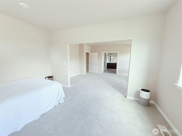 12911 Emerld Ridge Boulevard E, Puyallup, WA 98374