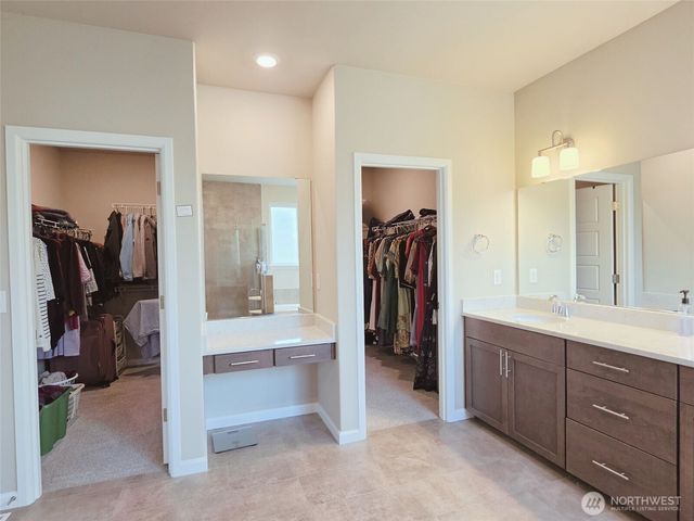 12911 Emerld Ridge Boulevard E, Puyallup, WA 98374