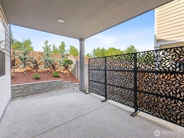 12911 Emerld Ridge Boulevard E, Puyallup, WA 98374