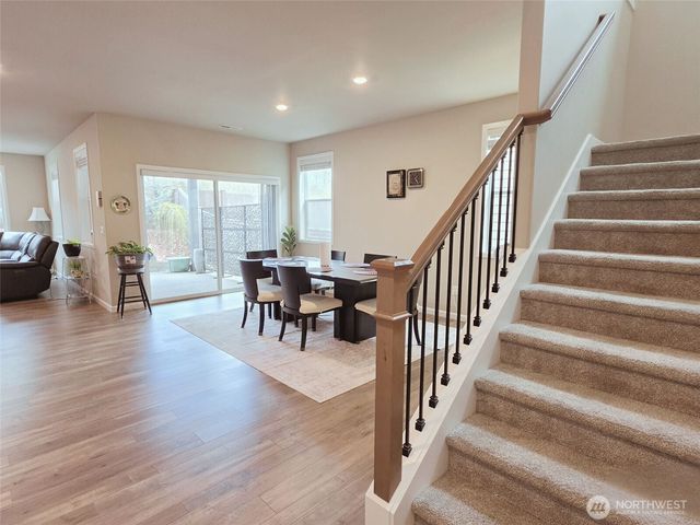 12911 Emerld Ridge Boulevard E, Puyallup, WA 98374