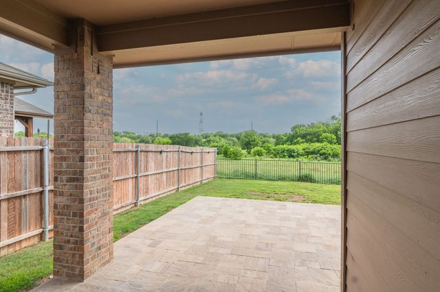 15908 Back Nine Road, Fort Worth, TX 76177
