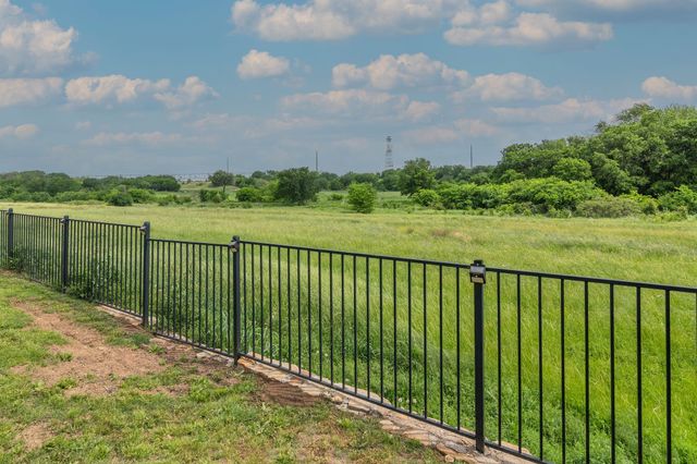 15908 Back Nine Road, Fort Worth, TX 76177