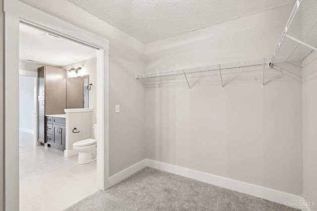 5017 Waterford Lane, Middletown, OH 45042