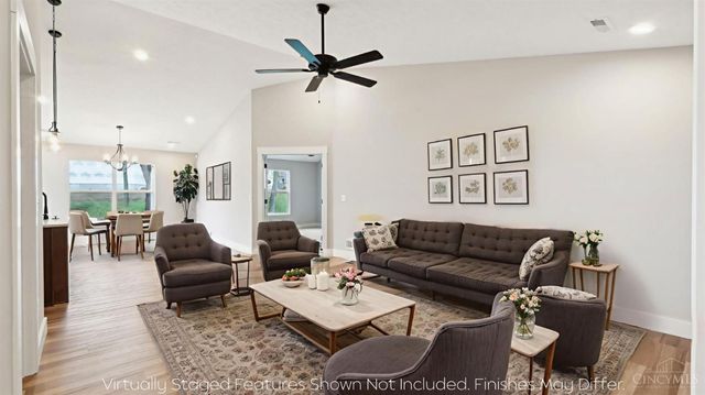 5017 Waterford Lane, Middletown, OH 45042