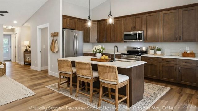 5017 Waterford Lane, Middletown, OH 45042