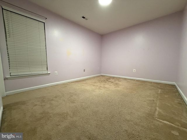 16 E LONE TREE DR, Camden, DE 19934