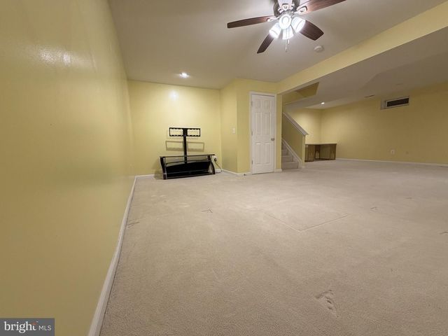 16 E LONE TREE DR, Camden, DE 19934