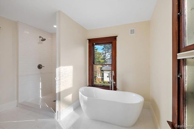 438 N Bailey Street, Romeo, MI 48065