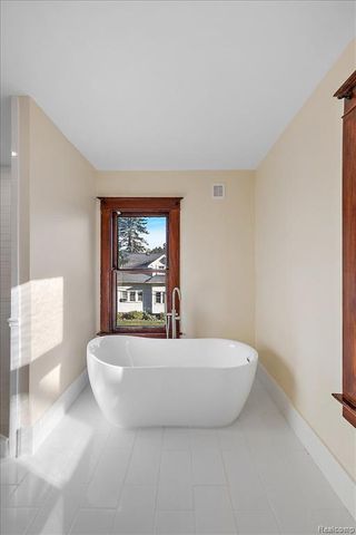 438 N Bailey Street, Romeo, MI 48065