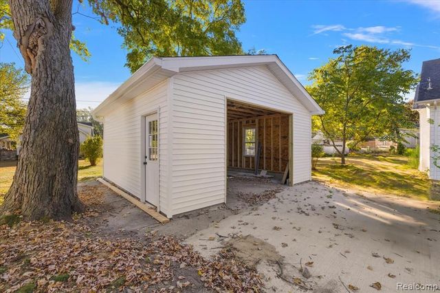 438 N Bailey Street, Romeo, MI 48065