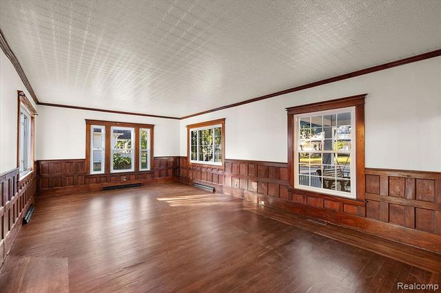 438 N Bailey Street, Romeo, MI 48065