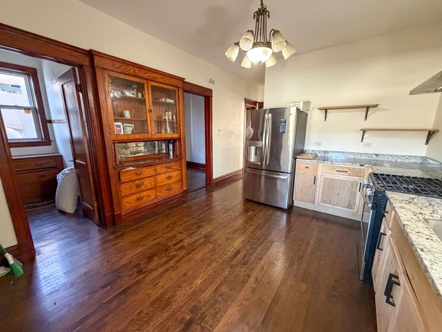 1922 S 57TH Court, Cicero, IL 60804